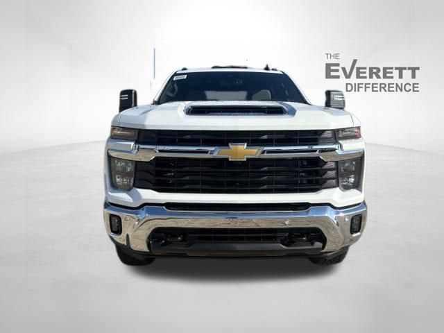 2026 Chevrolet Silverado 2500 HD — side profile view