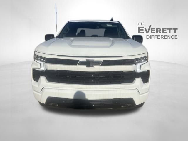 2026 Chevrolet Silverado 1500 — side profile view
