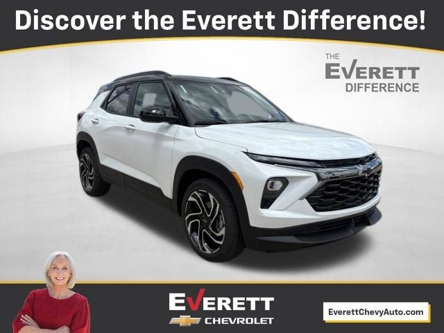 2026 Chevrolet Trailblazer RS in Iridescent Pearl Tricoat — front three-quarter view